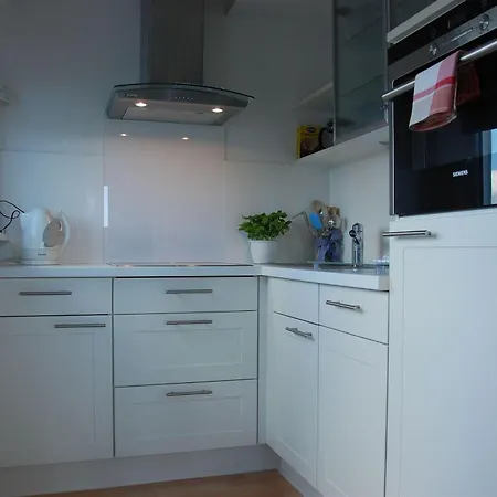 Schoenes-wohnen-am-suedstrand-fewo-7 Apartmán